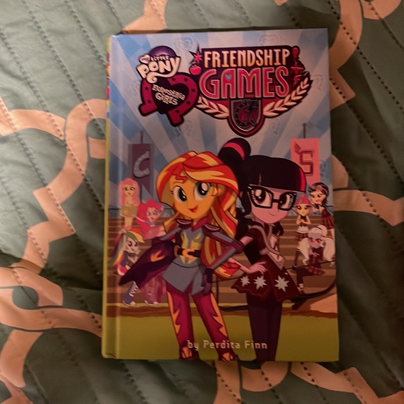 Book - Picture 6 of 8